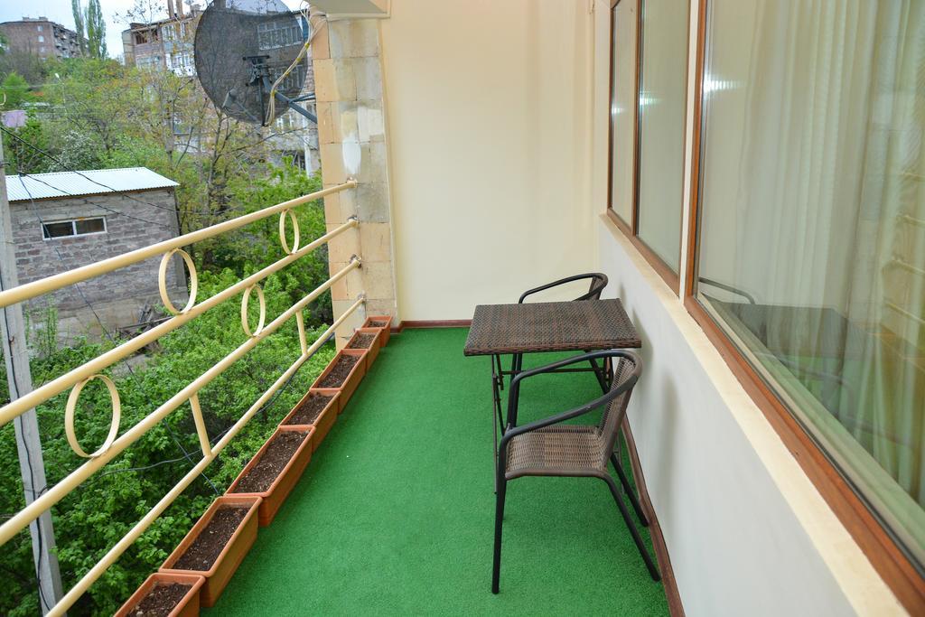 Sanahin Bridge Hotel Алаверди Экстерьер фото