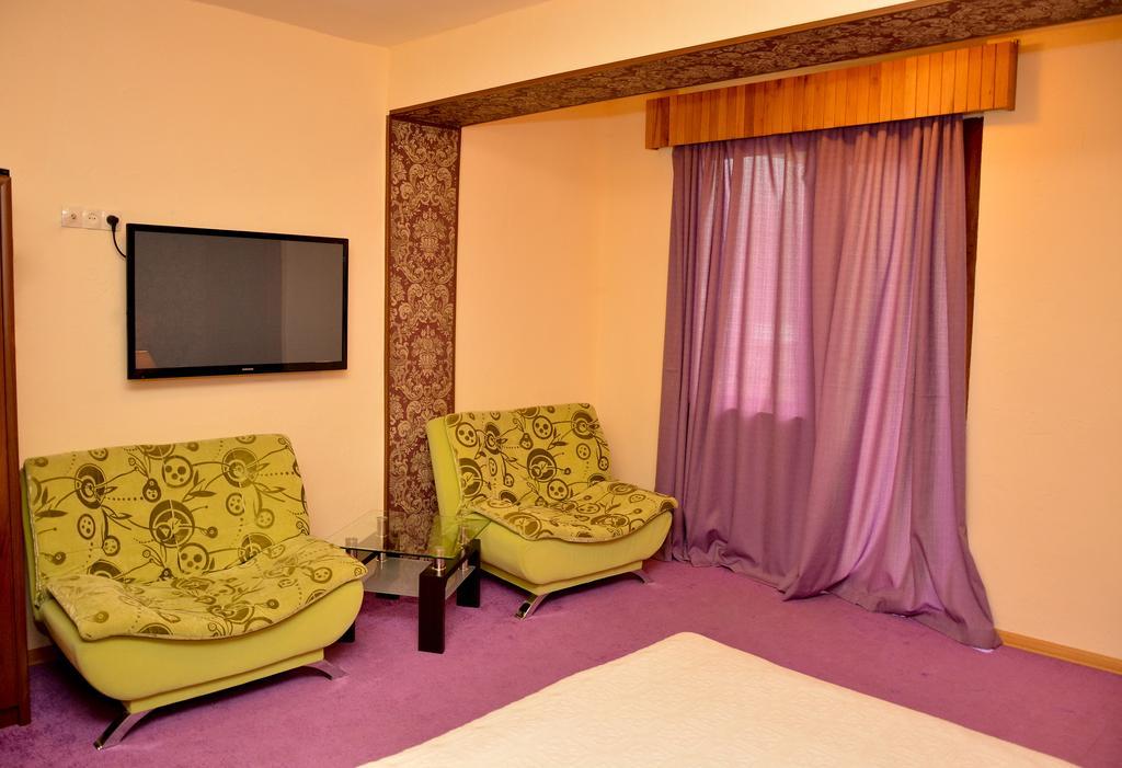 Sanahin Bridge Hotel Алаверди Экстерьер фото
