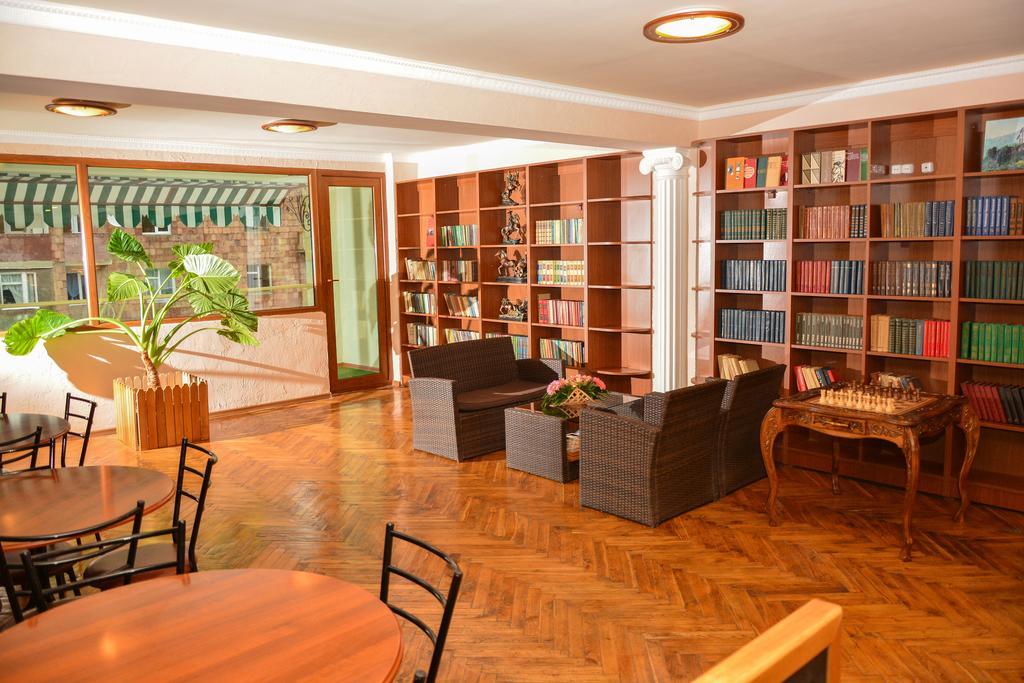 Sanahin Bridge Hotel Алаверди Экстерьер фото